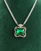 Close view of the Ruutu pendant, clear-stone linked chain and marquise connector