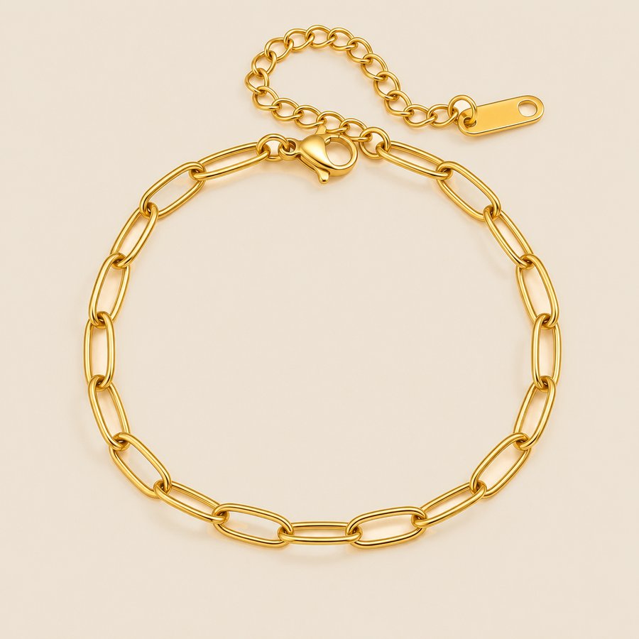 Lyra Gold Paperclip Chain Bracelet