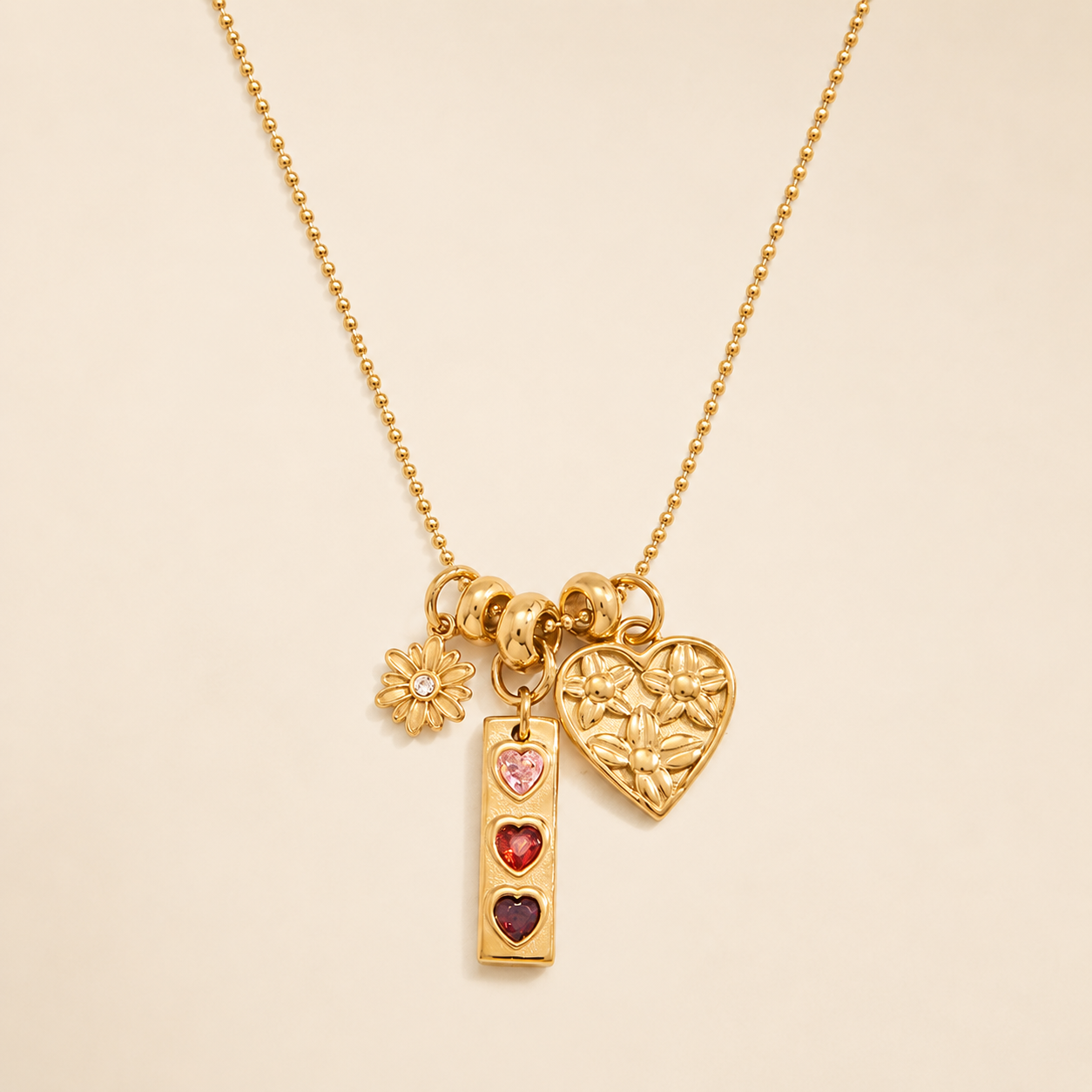Close view of the Lempi Daisy Charm Necklace pendant and chain