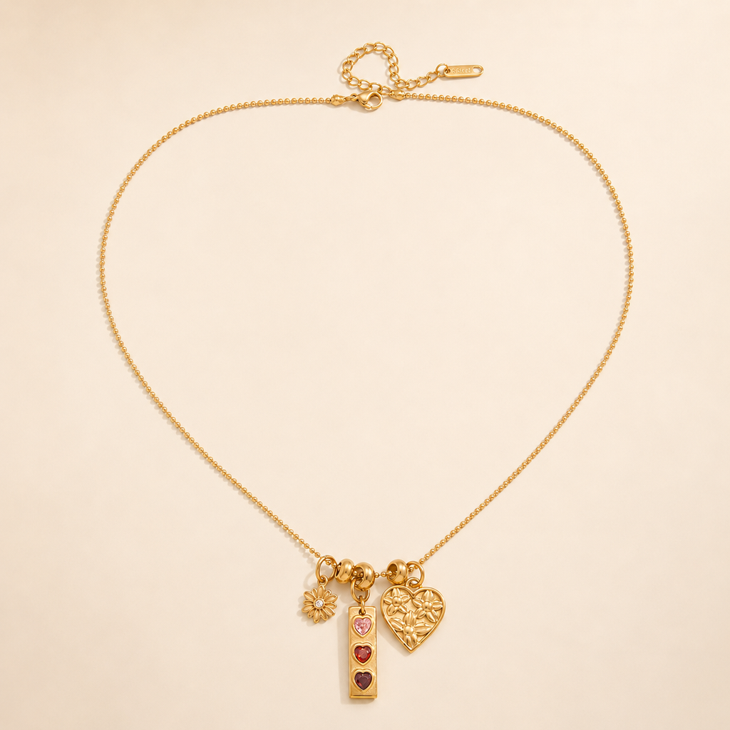Lempi Daisy Charm Necklace