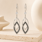 Tähti Crystal Drop Earrings