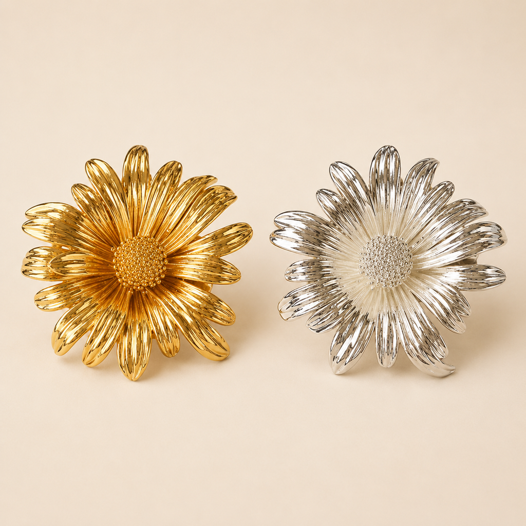 Aurinko Bloom Brooch