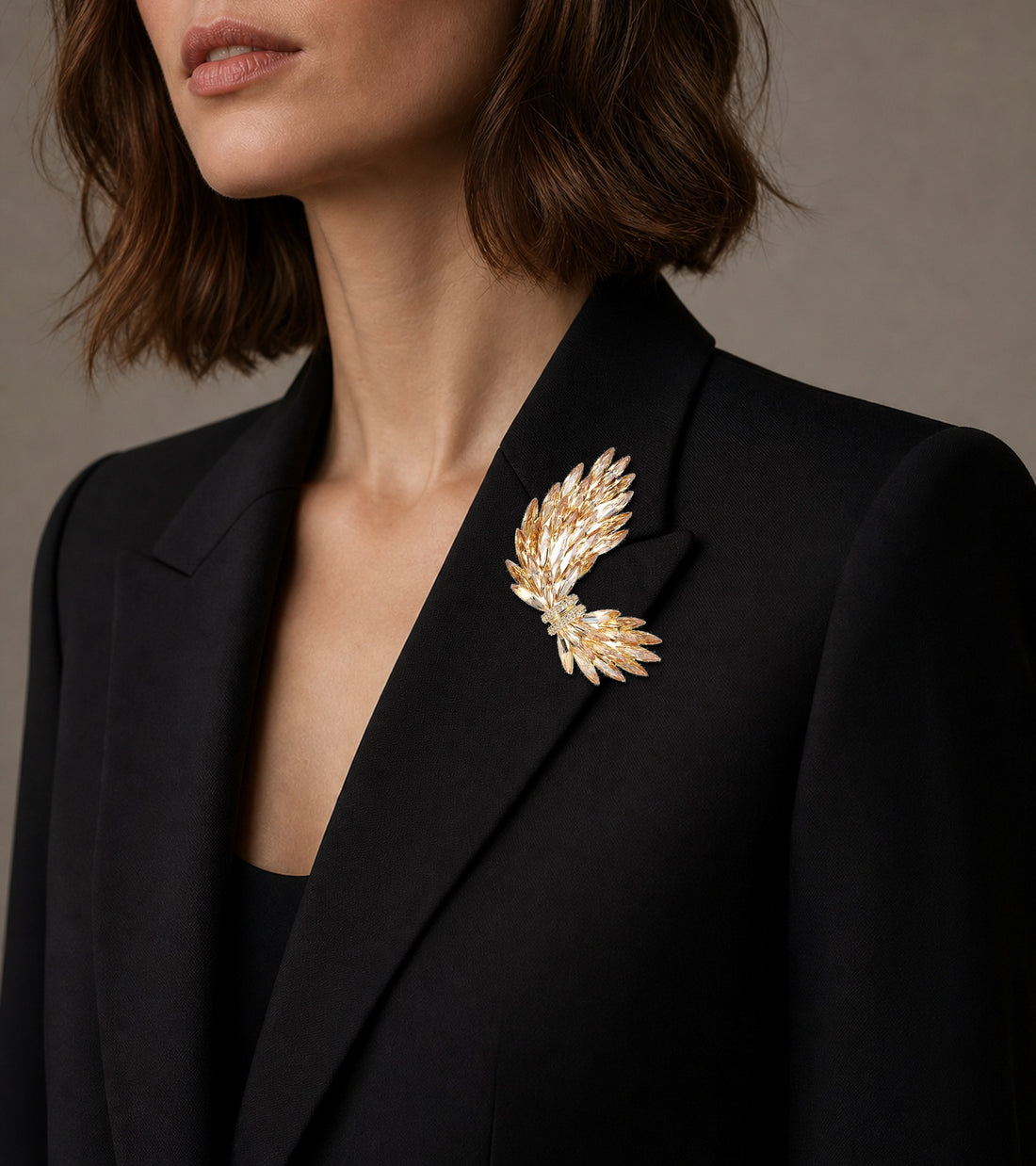 A lifted shoulder line