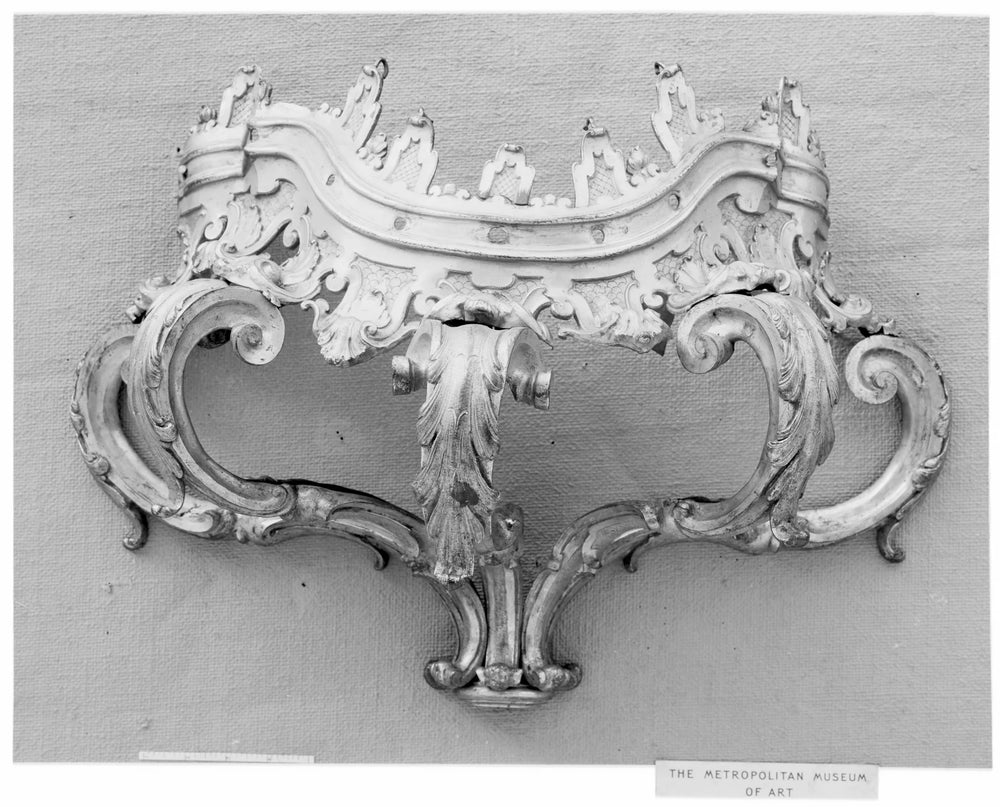 Crown points and curls