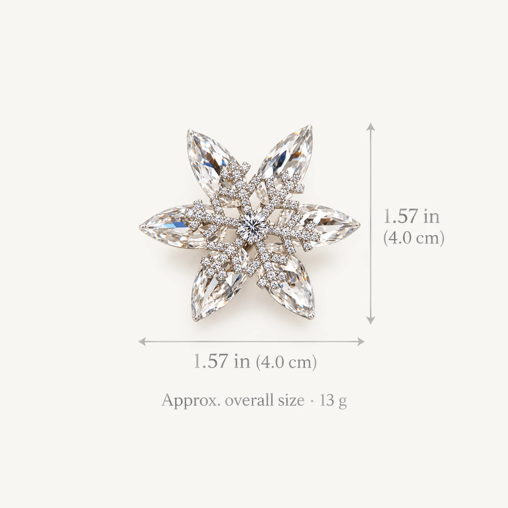 Nive K9 Crystal Rotating Snowflake Brooch overall size: Approx. 1.57 × 1.57 in (4 × 4 cm); approximately 13 grams.