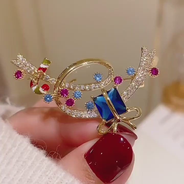 Lahja Blue Gift Ribbon Brooch — silent close-up product film