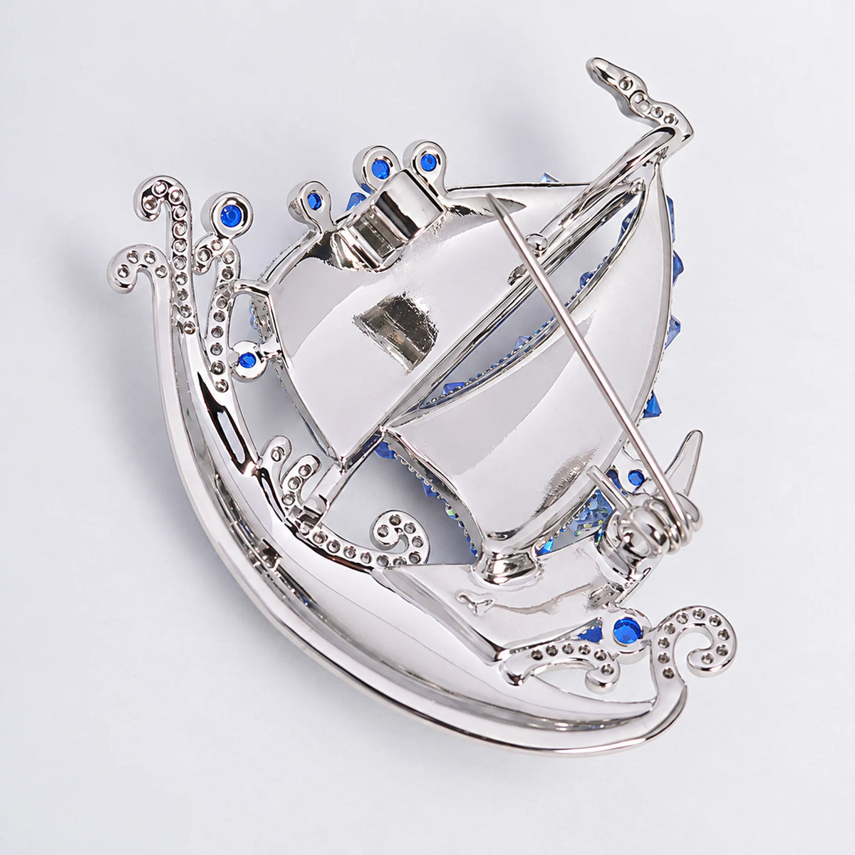 Seili Blue Sailboat Brooch — reverse and hinged pin clasp