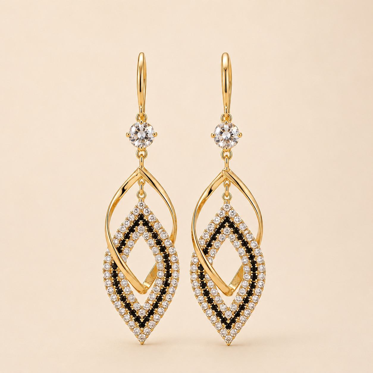 Tähti Crystal Drop Earrings
