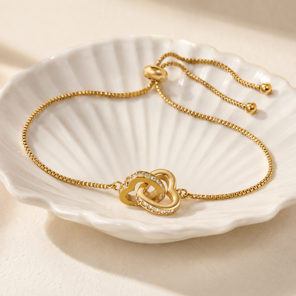Lovi Heart Knot Bracelet product display